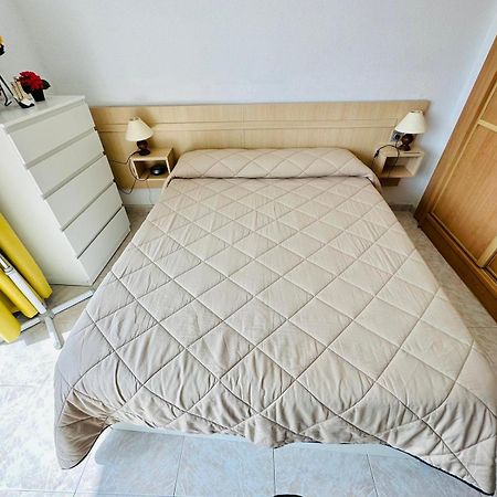 Ocean Front Cozy 2 Bedroom, 3 Beds Spacious- Netflix, Pool, Beach Lift & Fast Wifi Плайя-дель-Инглес Экстерьер фото