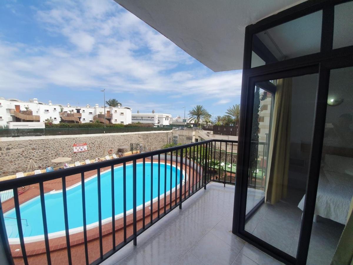 Ocean Front Cozy 2 Bedroom, 3 Beds Spacious- Netflix, Pool, Beach Lift & Fast Wifi Плайя-дель-Инглес Экстерьер фото
