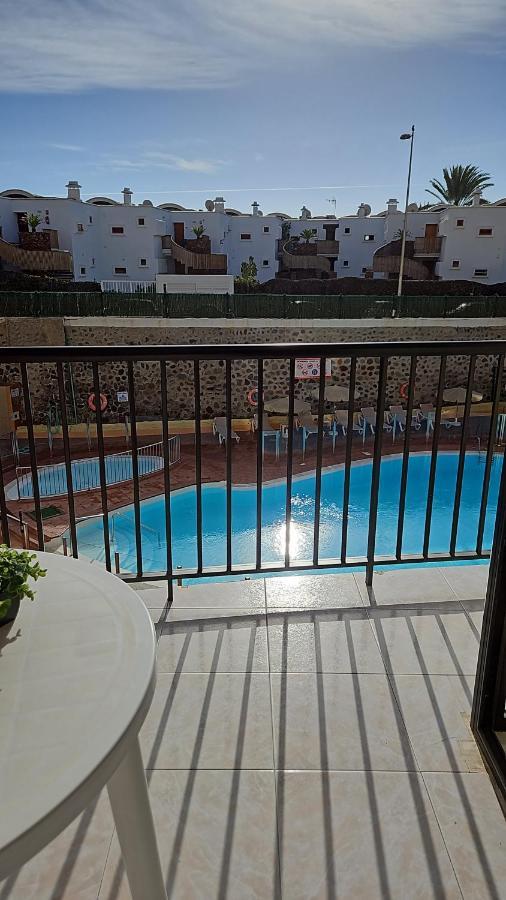 Ocean Front Cozy 2 Bedroom, 3 Beds Spacious- Netflix, Pool, Beach Lift & Fast Wifi Плайя-дель-Инглес Экстерьер фото