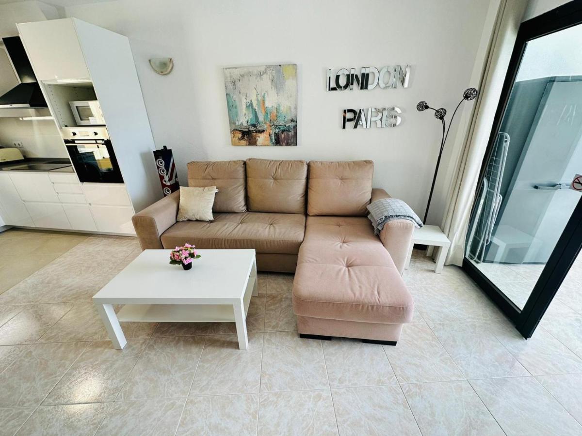 Ocean Front Cozy 2 Bedroom, 3 Beds Spacious- Netflix, Pool, Beach Lift & Fast Wifi Плайя-дель-Инглес Экстерьер фото